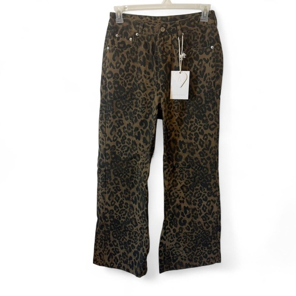 Aelfric Eden Leopard print jeans - NWT - Picture 2 of 9